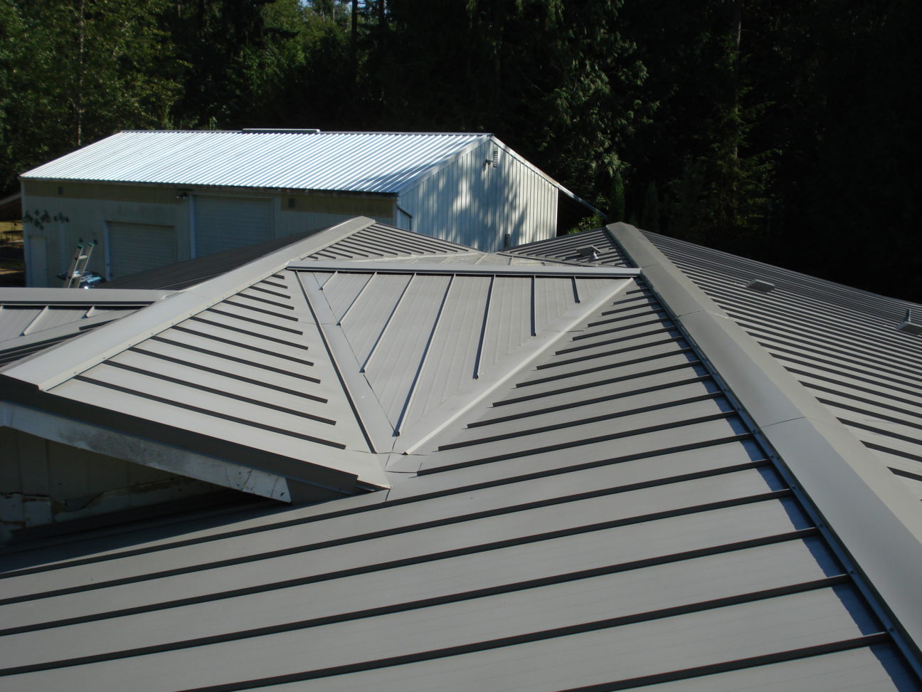 Energy Efficient Cool Colors in Today’s Metal Roofing